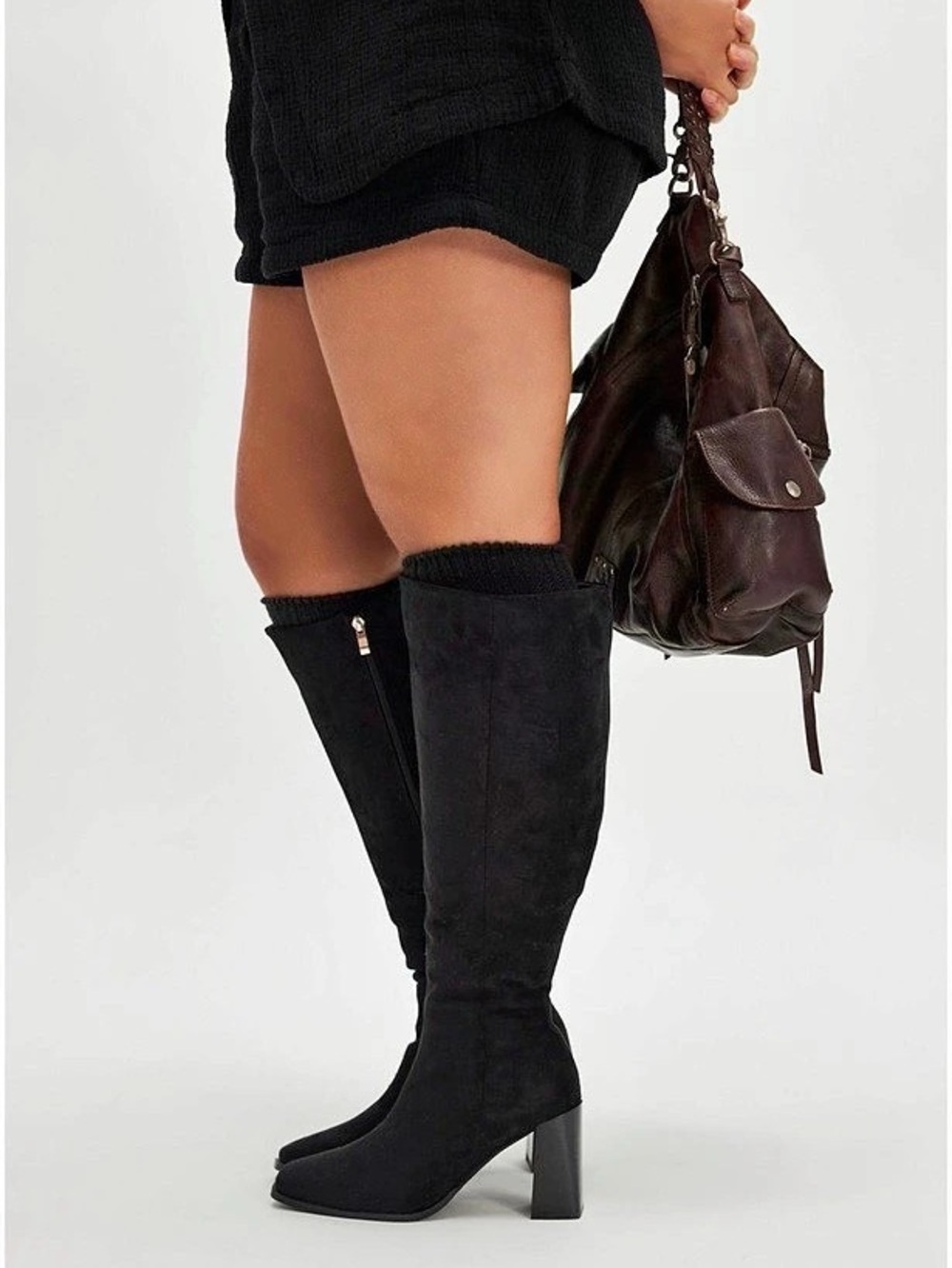 Free people Wide Calf square toe Billini Celeste Black Leather US 7 nwot